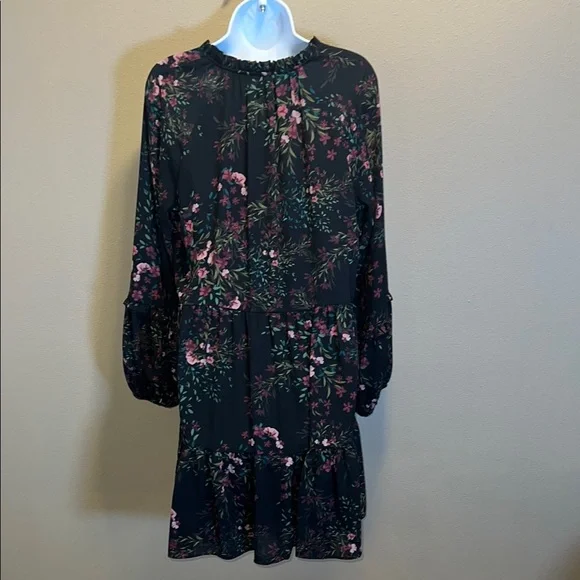 CeCe Floral Mini Dress - Black and Pink - Picture 7 of 9